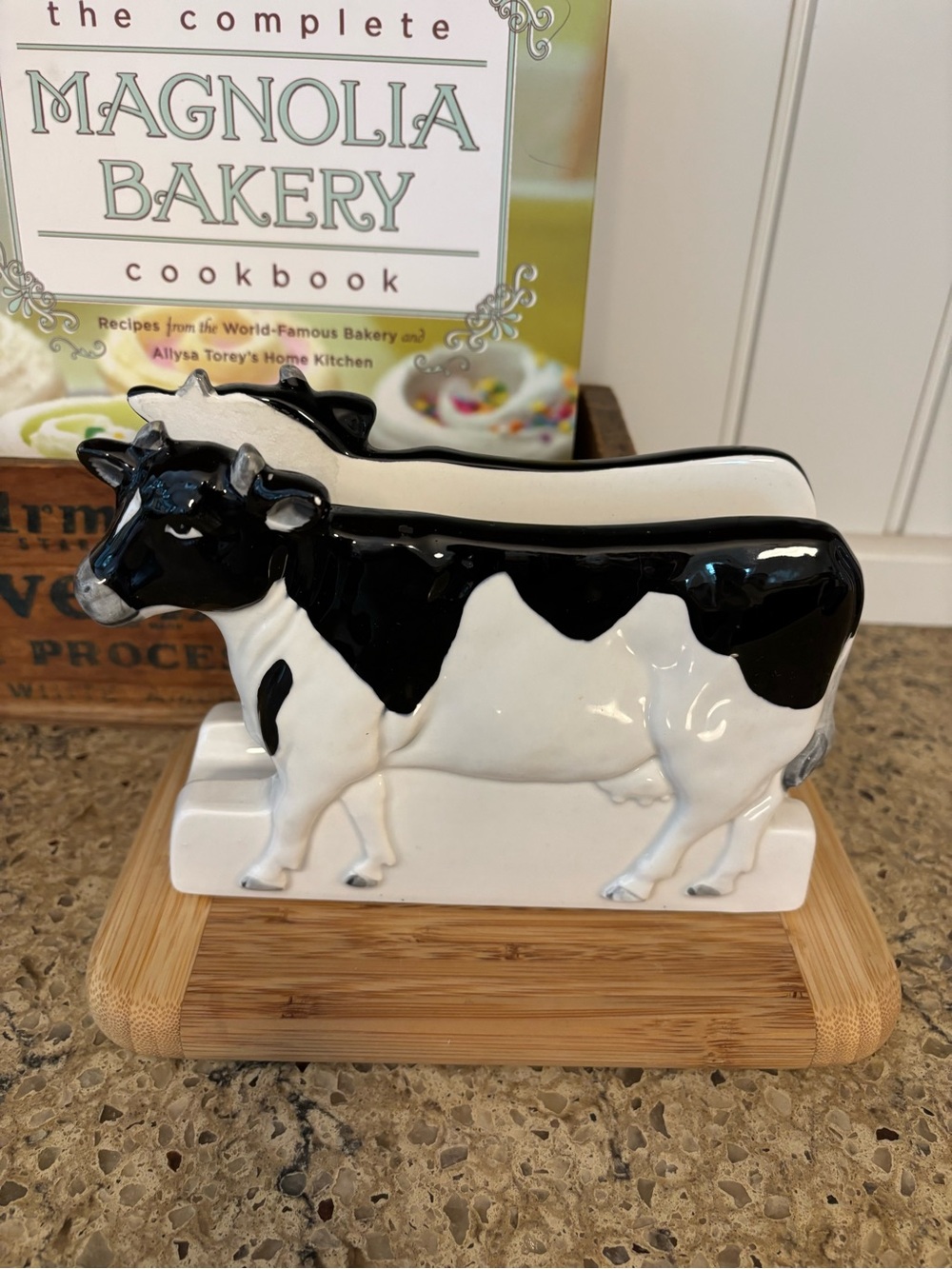 Vintage Otagiri Ceramic Holstein Cow Butter Dish Like new Cottagecore, Farmhouse